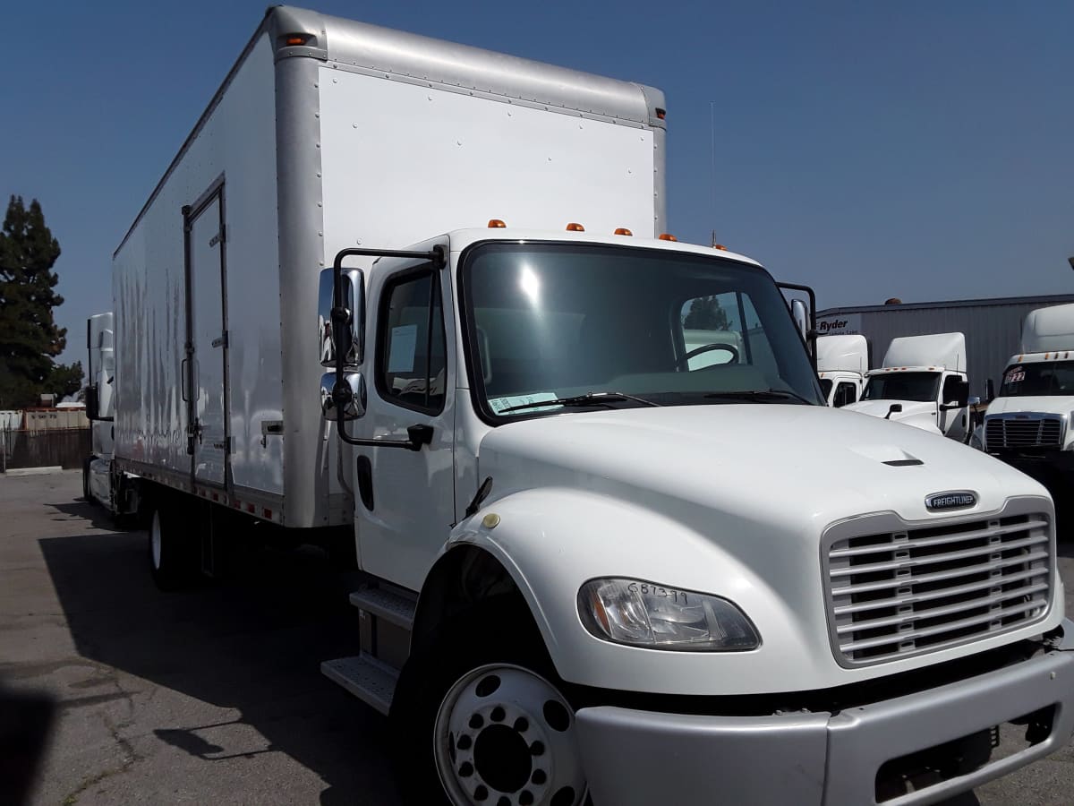 2018 Freightliner/Mercedes M2 106 687399