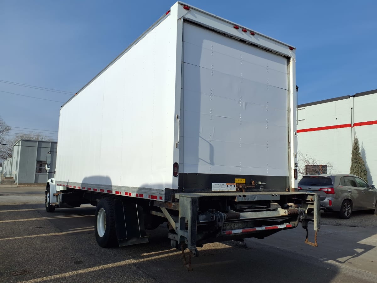 2018 Freightliner/Mercedes M2 106 687403