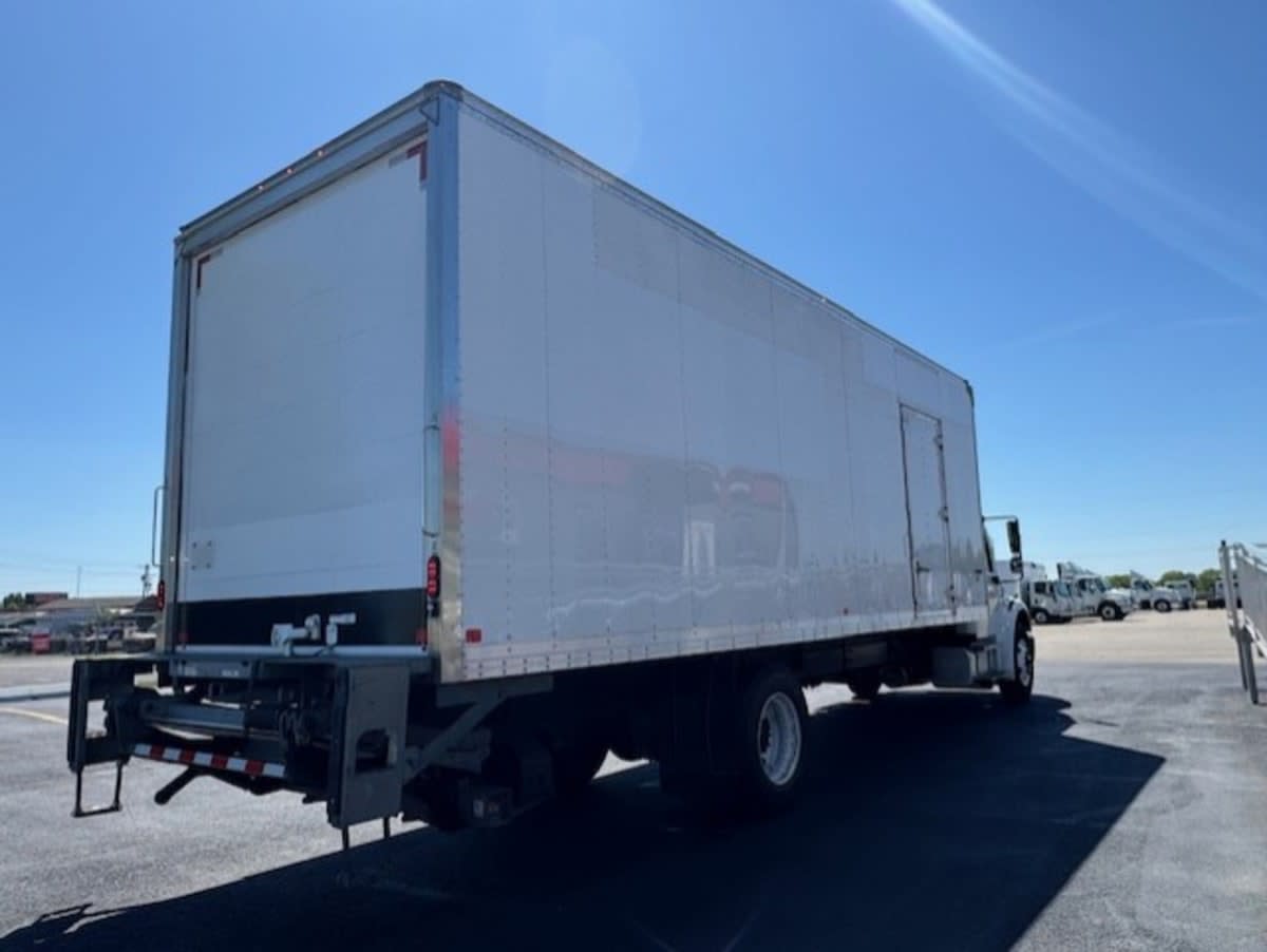 2018 Freightliner/Mercedes M2 106 687451