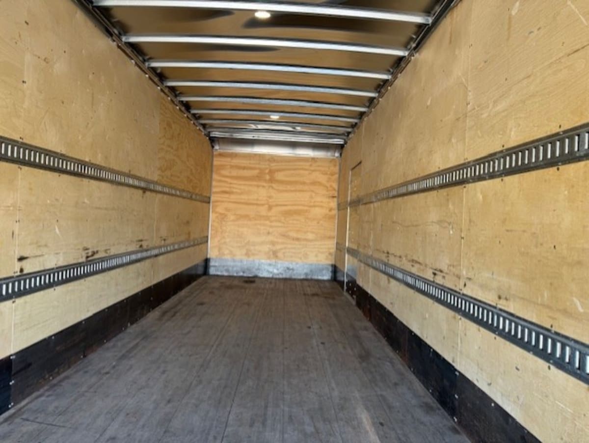 2018 Freightliner/Mercedes M2 106 687451