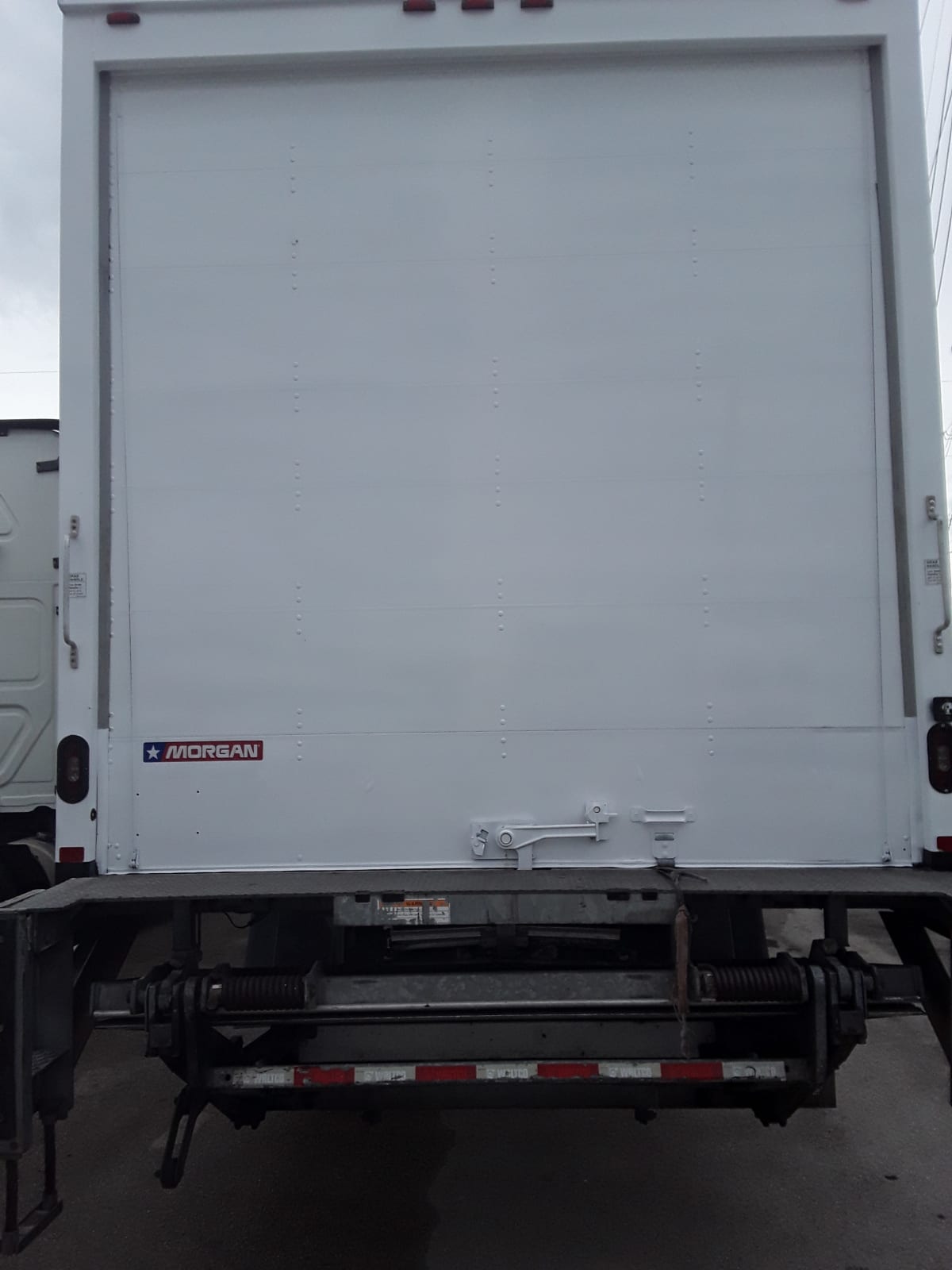 2018 Freightliner/Mercedes M2 106 687452