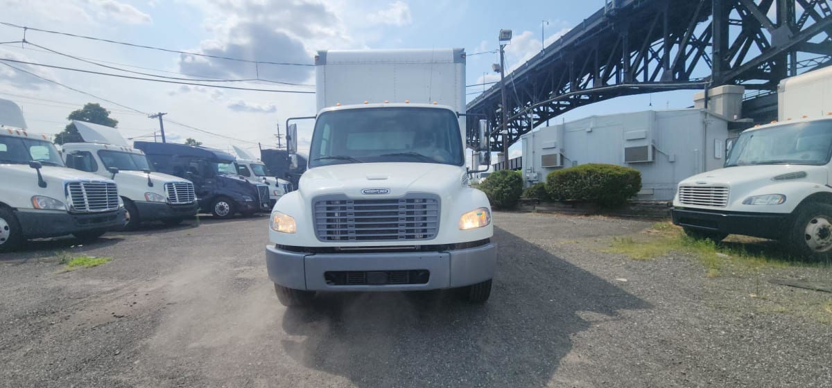 2018 Freightliner/Mercedes M2 106 687497