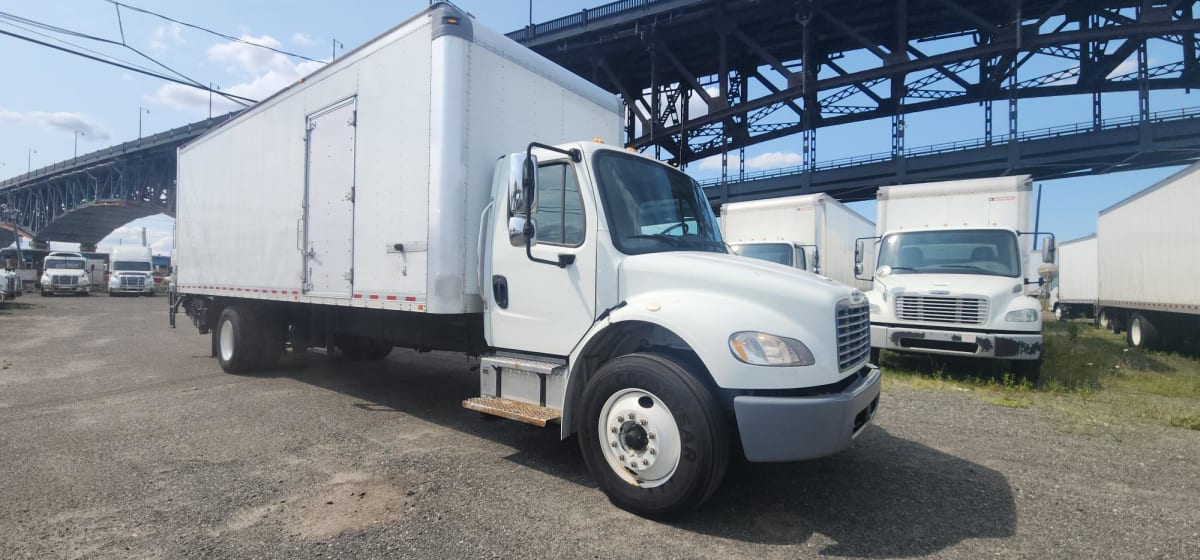 2018 Freightliner/Mercedes M2 106 687497