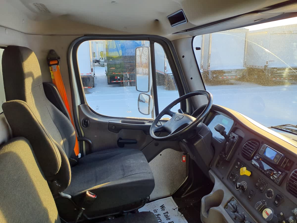 2018 Freightliner/Mercedes M2 106 687515