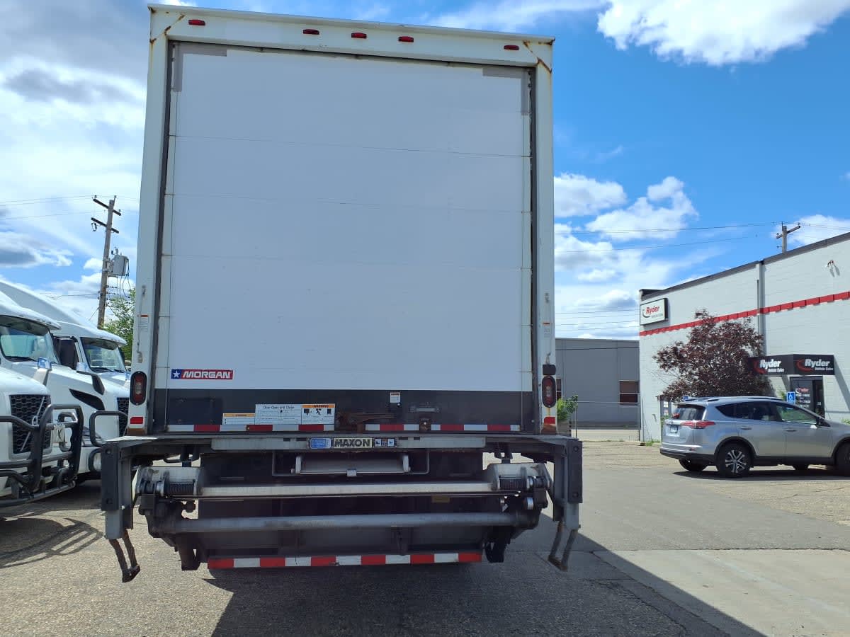 2018 Freightliner M2 106 687518