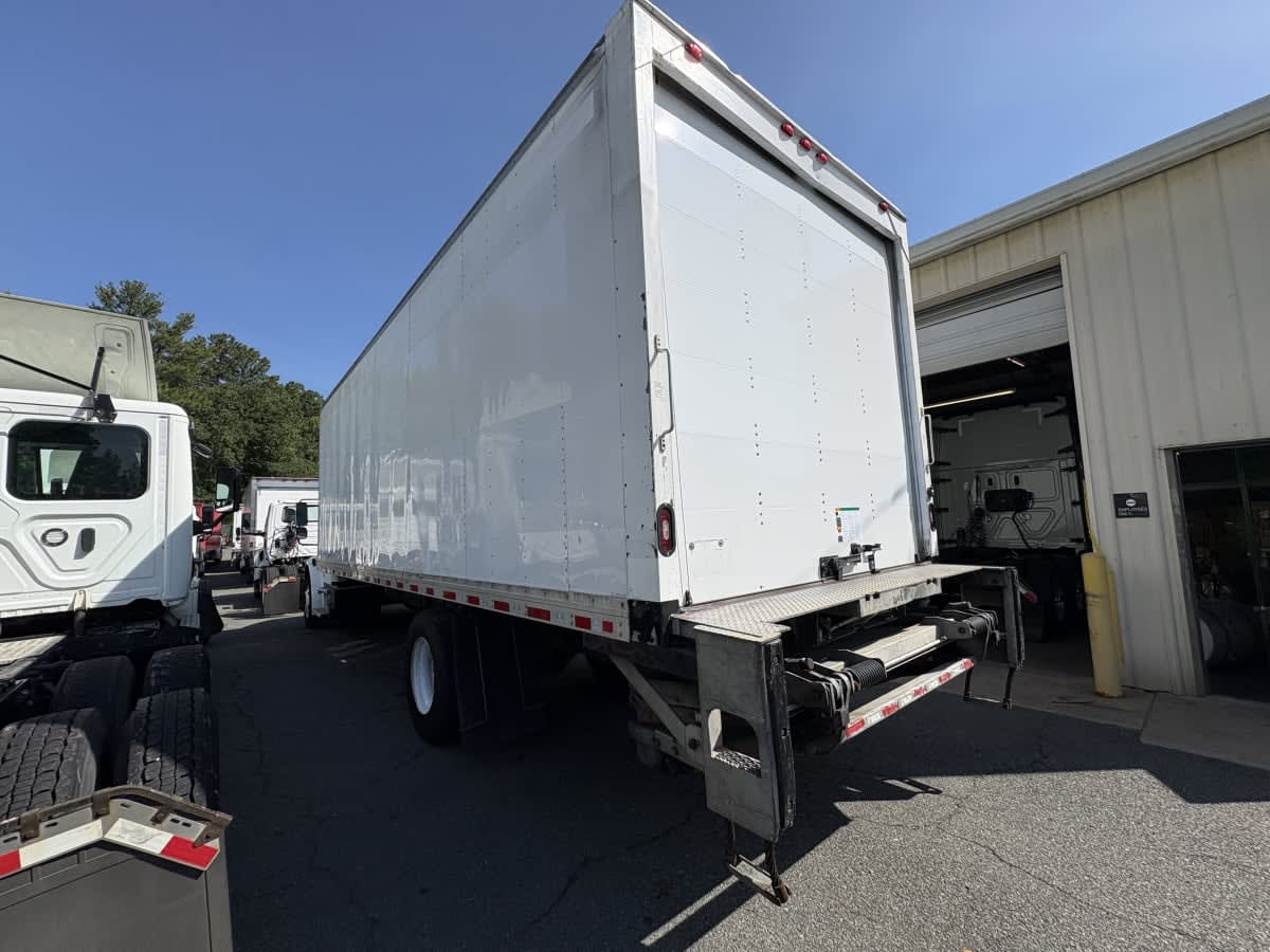2018 Freightliner eM2 in Ashland, VA — photo 6
