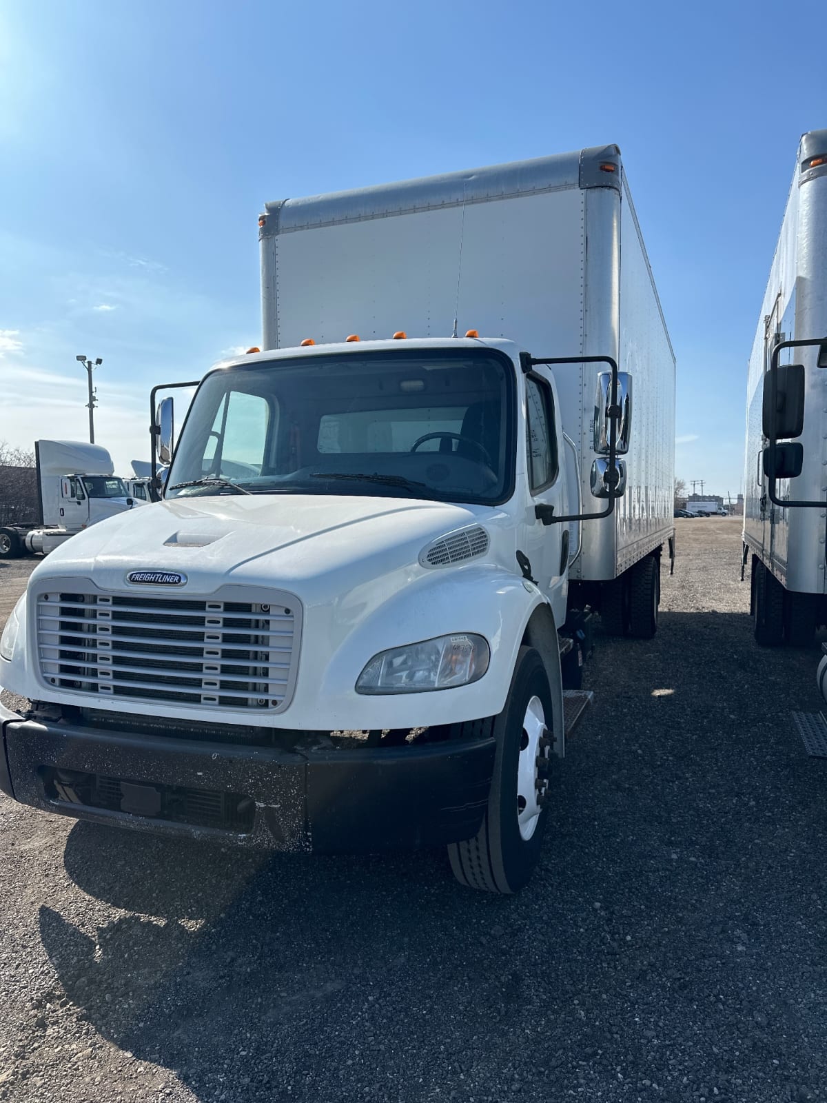 2018 Freightliner/Mercedes M2 106 687548