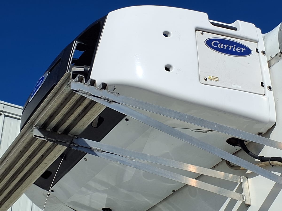 2018 Freightliner/Mercedes M2 106 687657