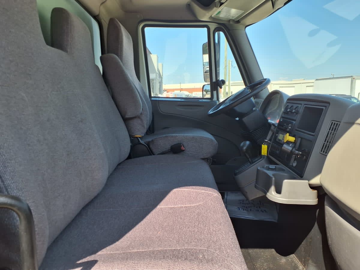 2018 Navistar International 4300 688590