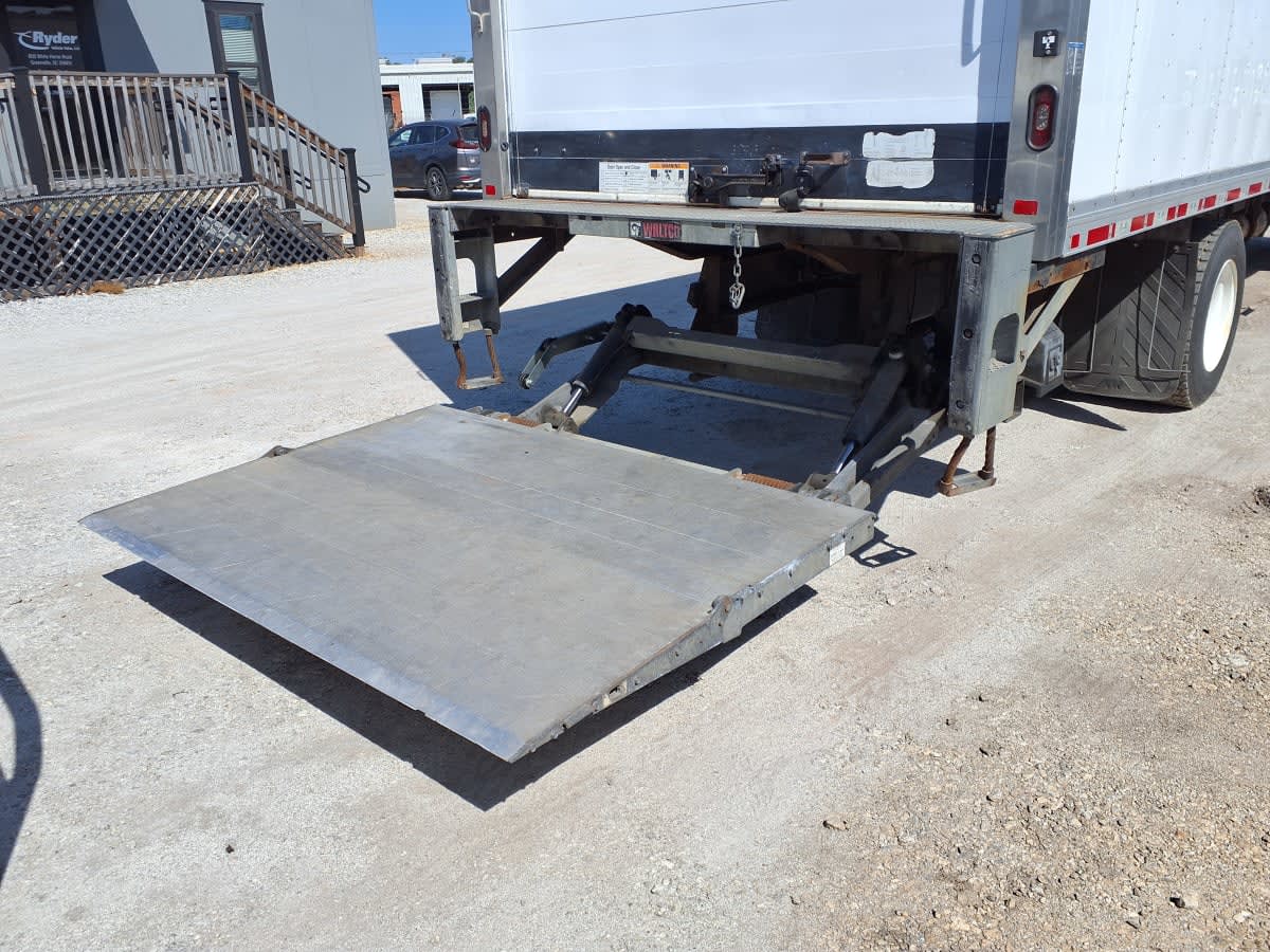 2018 Navistar International 4300 688590