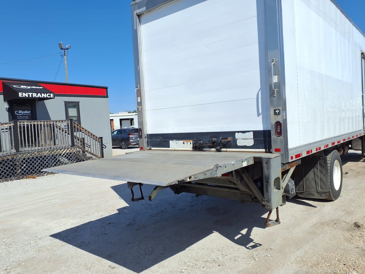 2018 Navistar International 4300 688590