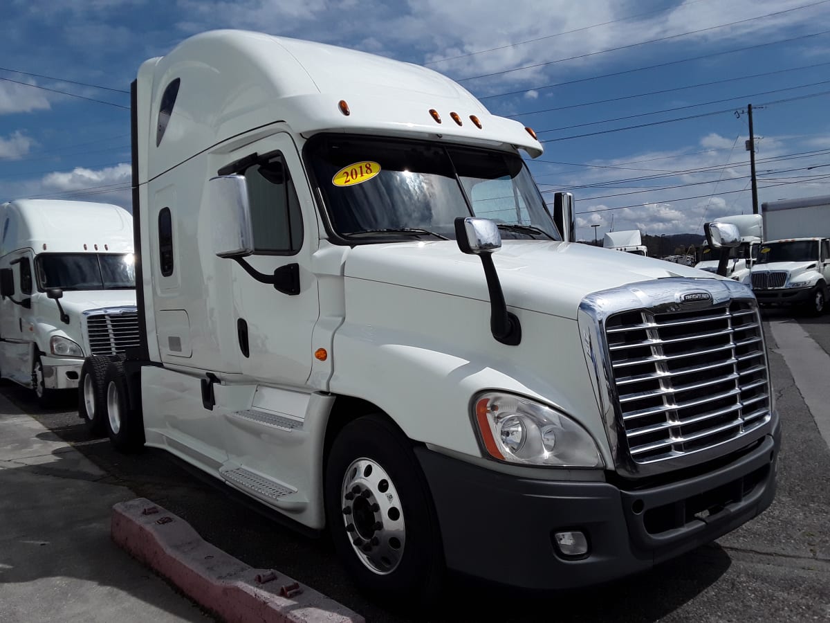 2018 Freightliner/Mercedes CASCADIA 125 688894