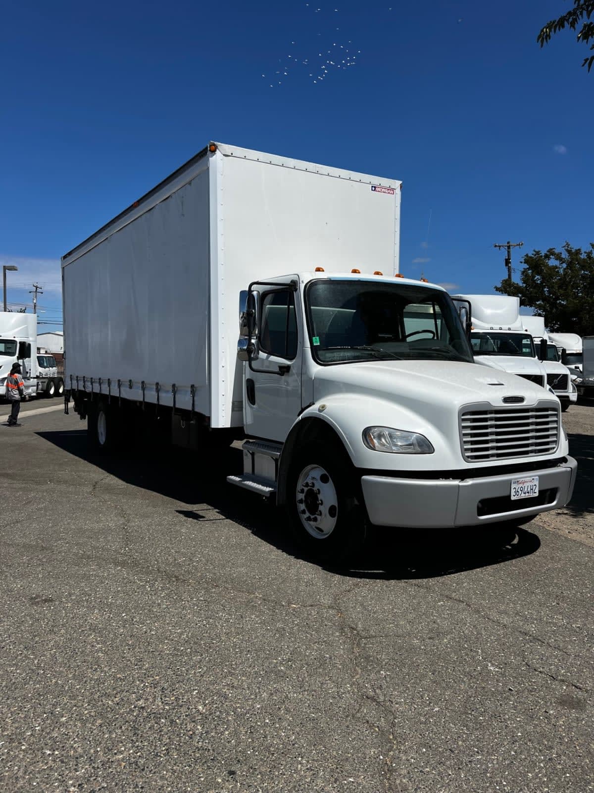 2018 Freightliner M2 106 689178