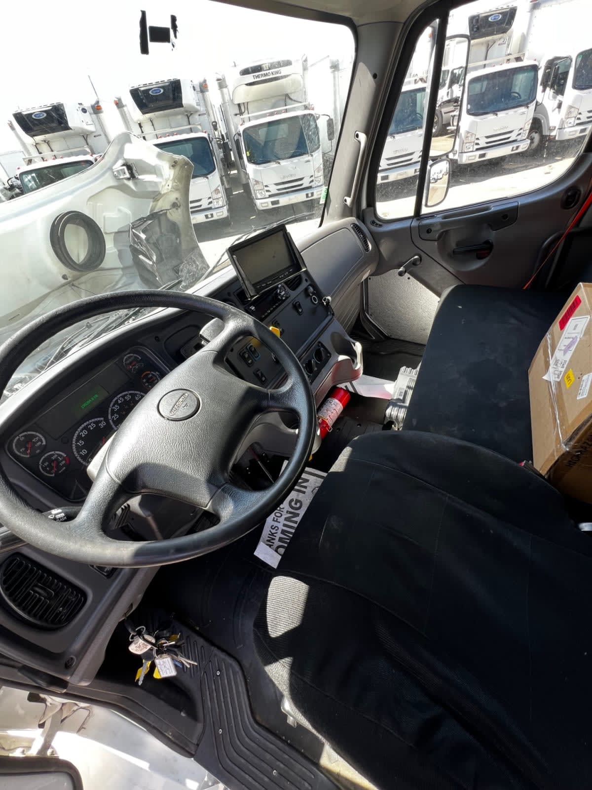 2018 Freightliner M2 106 689178