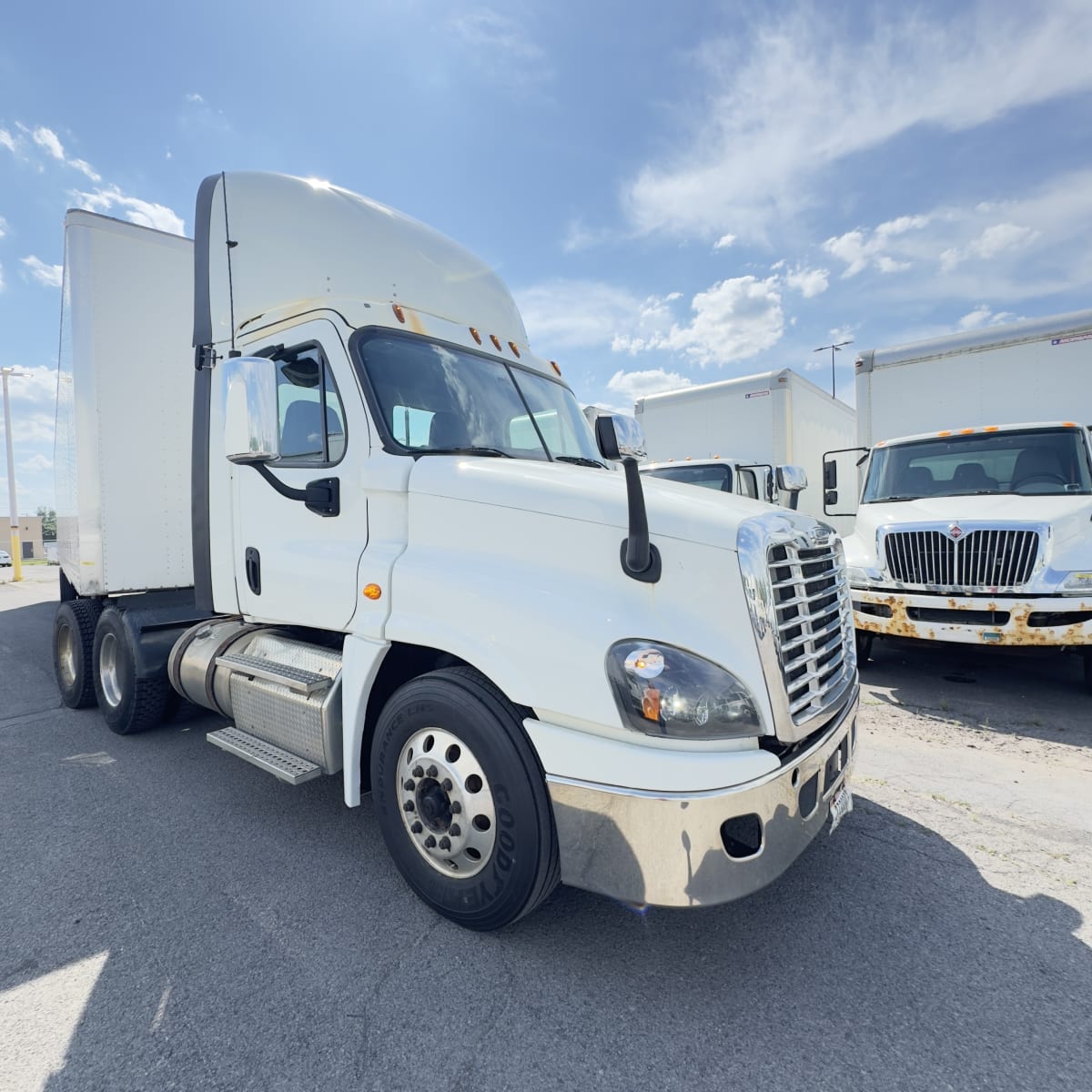 2018 Freightliner/Mercedes CASCADIA 125 689188