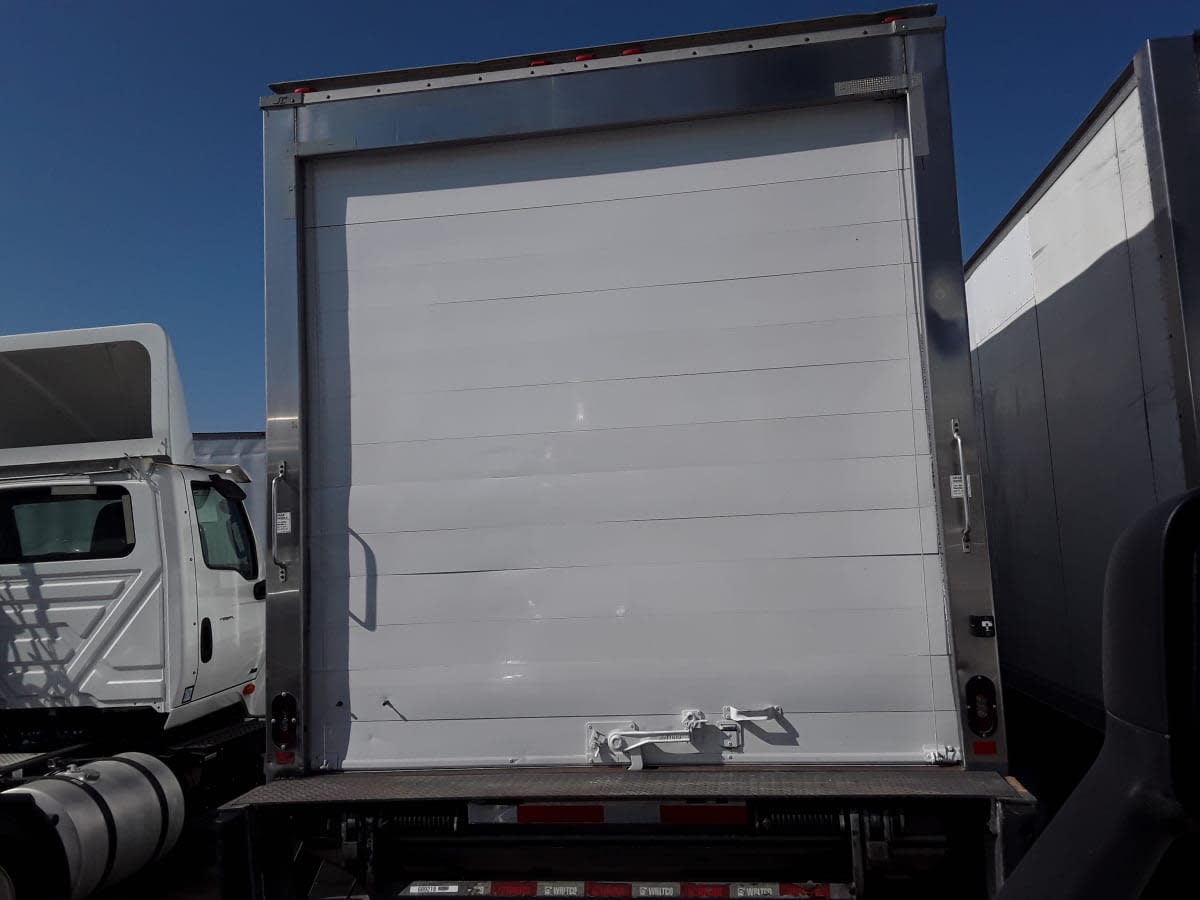 2018 Navistar International 4300 689218