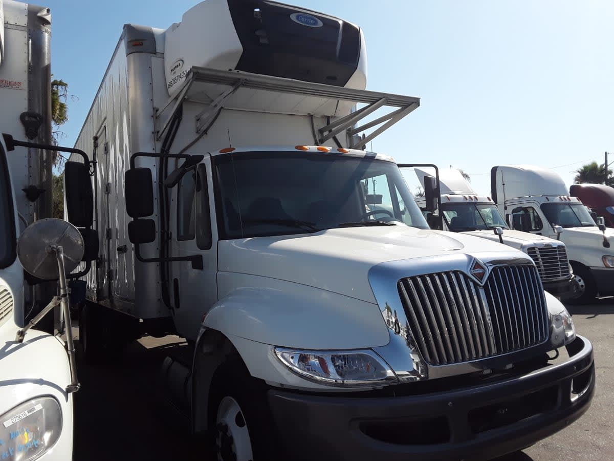 2018 Navistar International 4300 689218