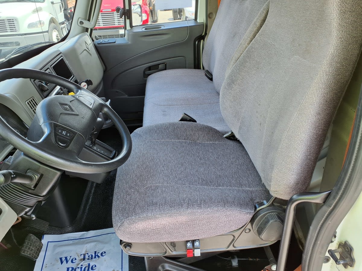 2018 Navistar International 4300 689220