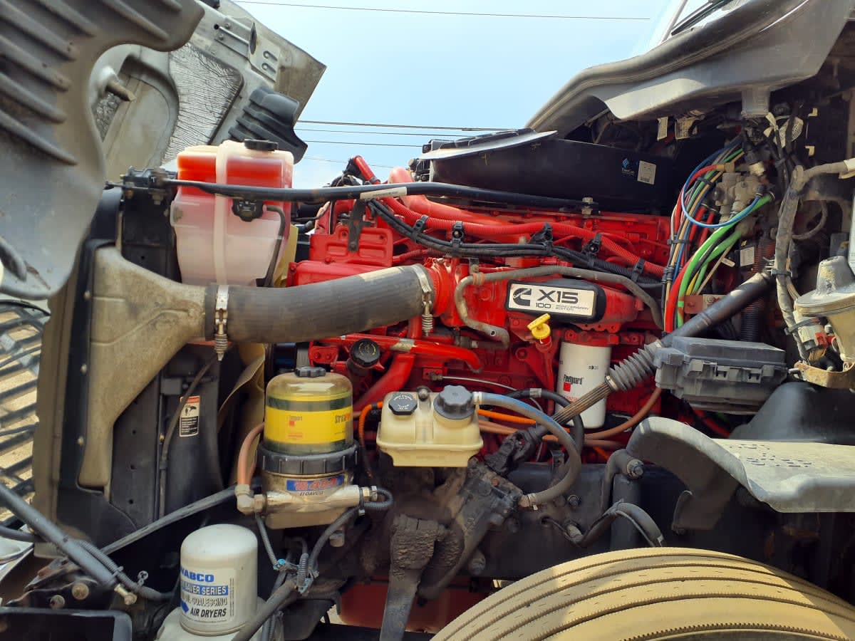 2018 Freightliner - image 8