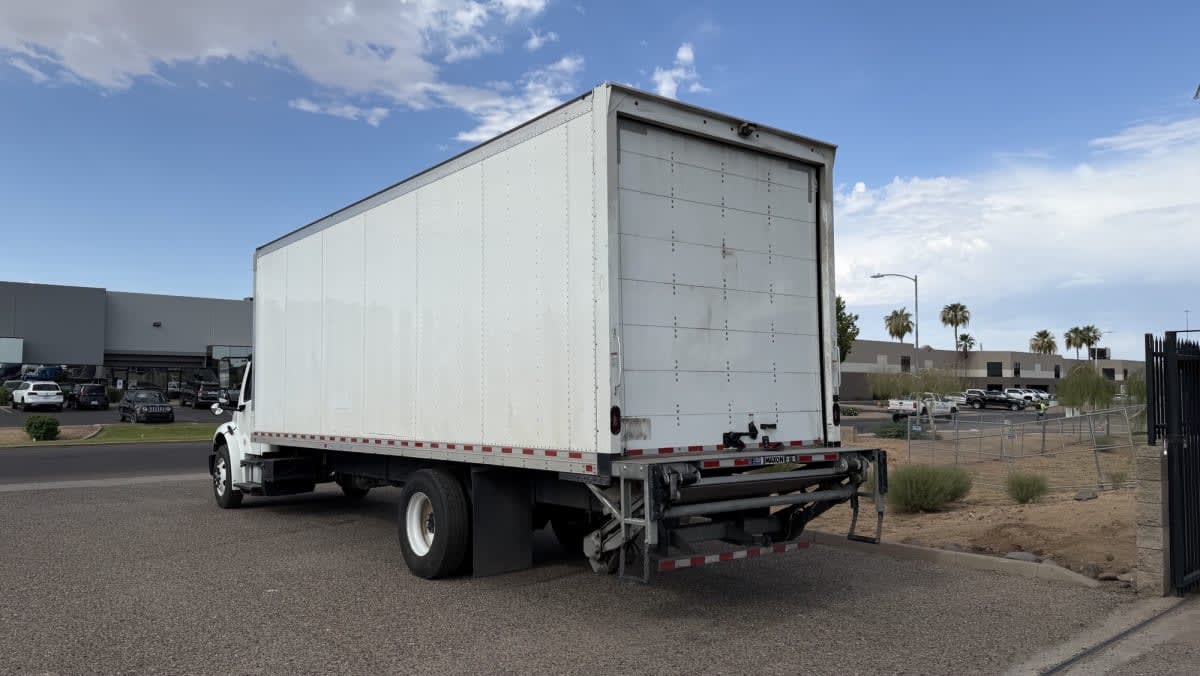 2023 Freightliner M2 106 in Phoenix, AZ — photo 6