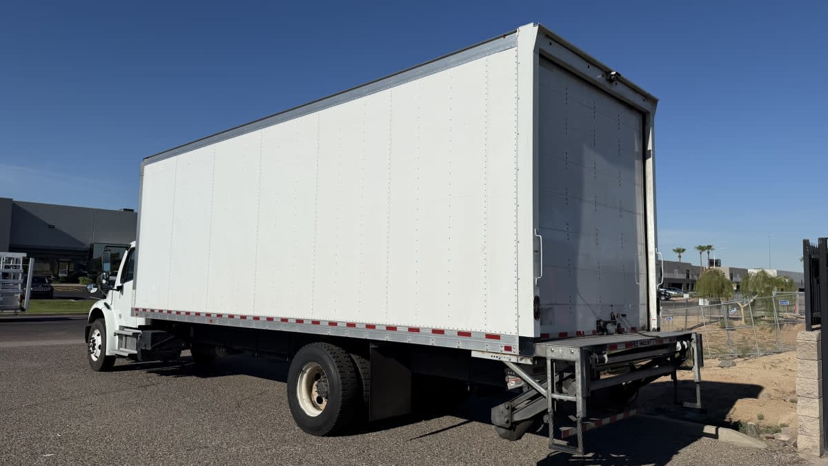 2023 Freightliner/Mercedes M2 106 702760