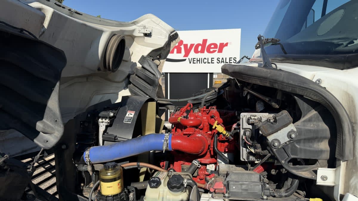 2023 Freightliner/Mercedes M2 106 702760