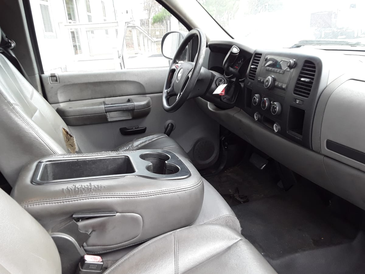 2008 Chevrolet Motor Div. SILVERADO 1500 738307