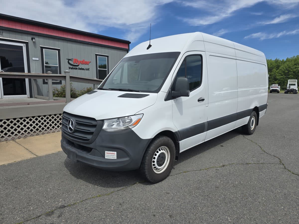 2023 Mercedes-Benz 2500 740521