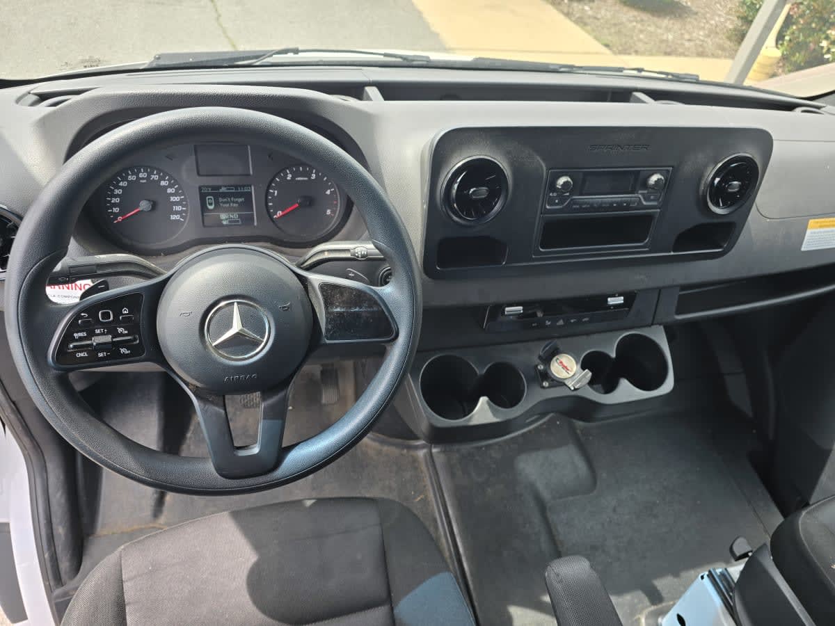 2023 Mercedes-Benz 2500 740521
