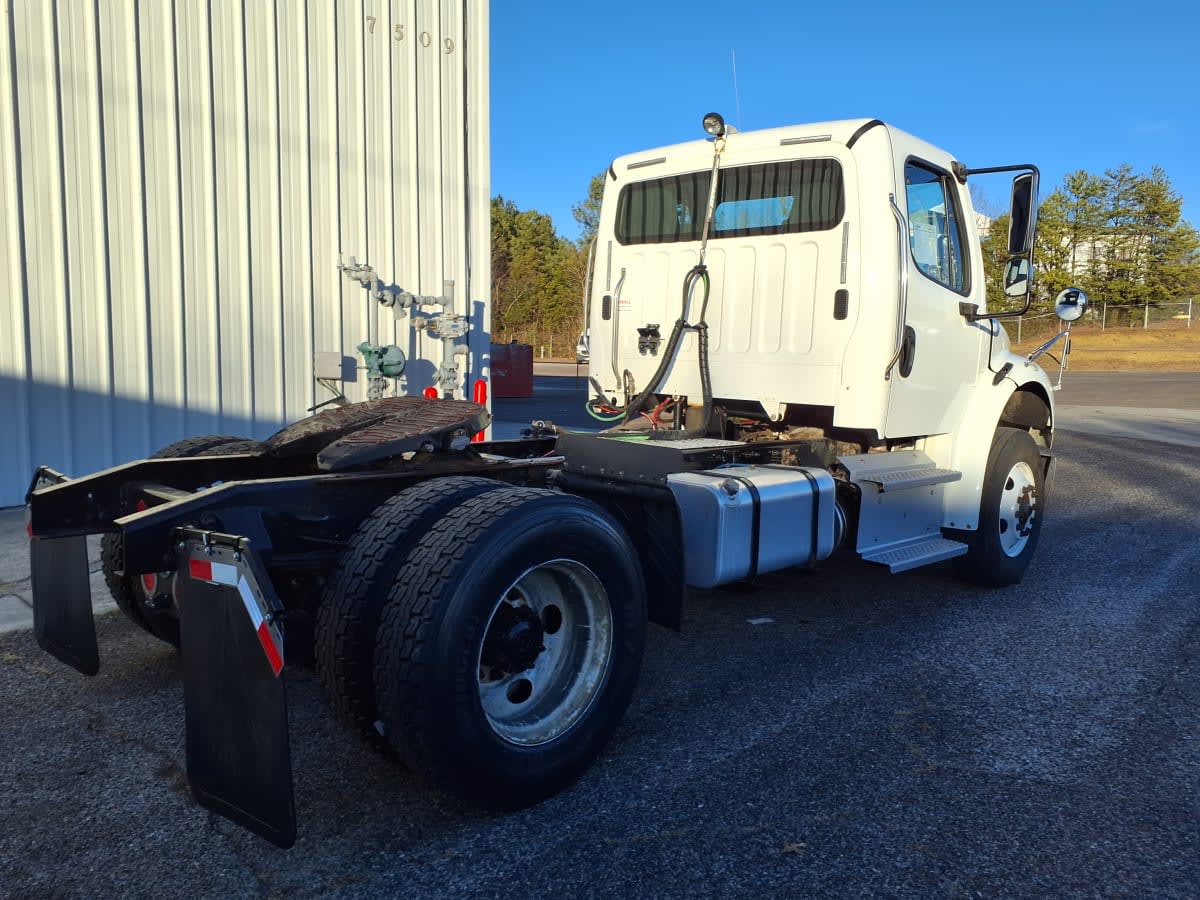 2018 Freightliner/Mercedes M2 106 744068
