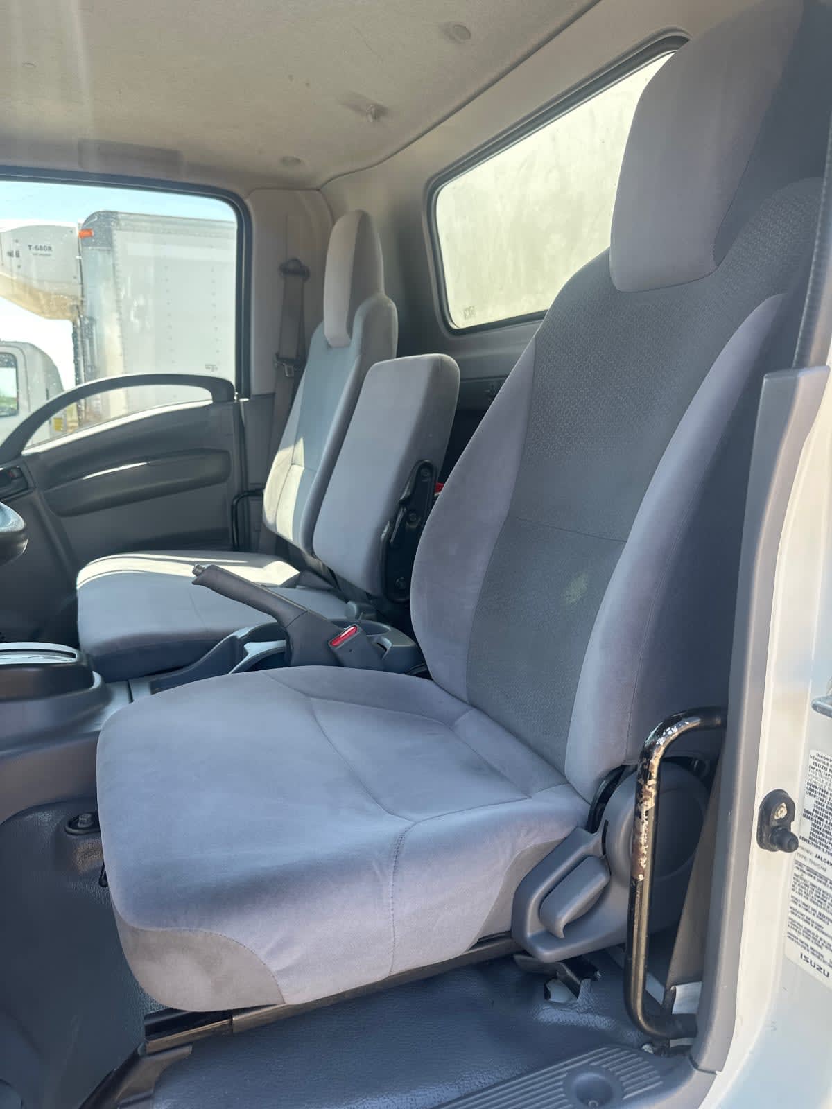 2018 Isuzu NPR HD 744321