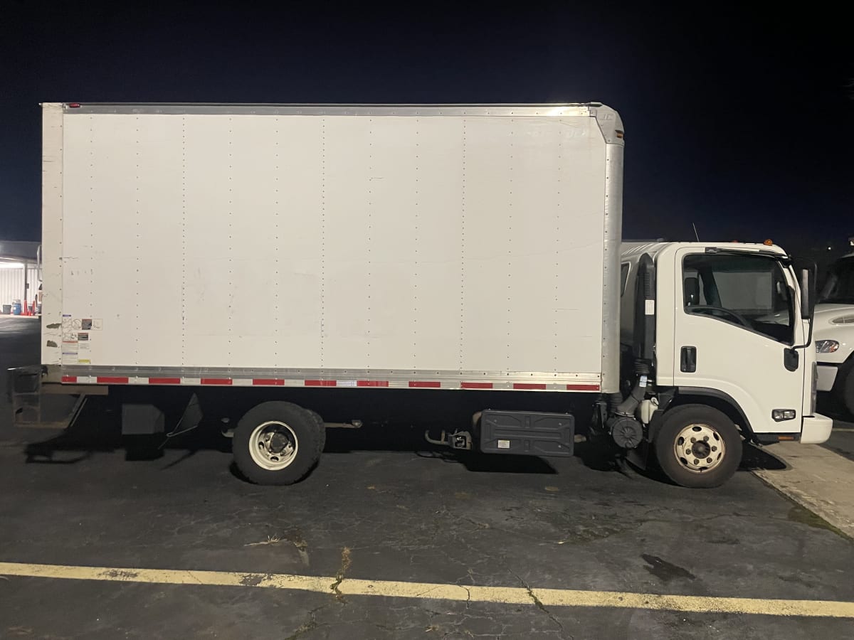 2018 Isuzu NPR HD 744353
