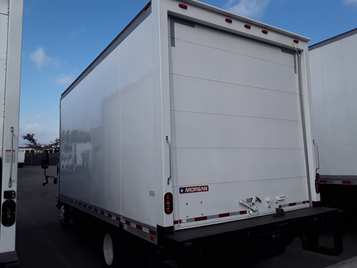 2018 Isuzu NPR HD 744389