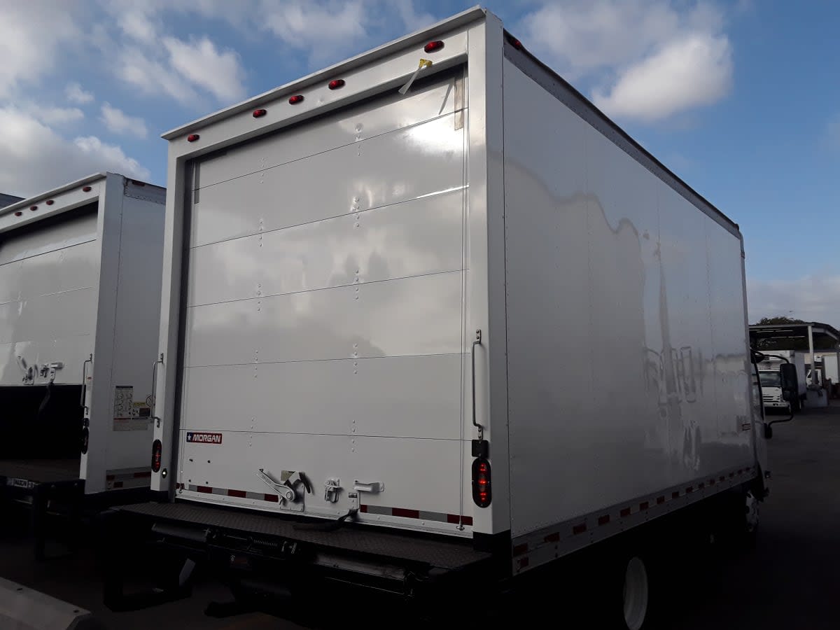 2018 Isuzu NPR HD 744389