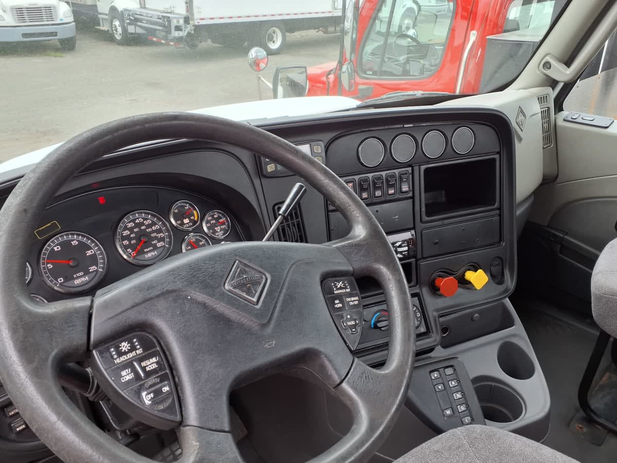 2018 Navistar International PROSTAR 744415