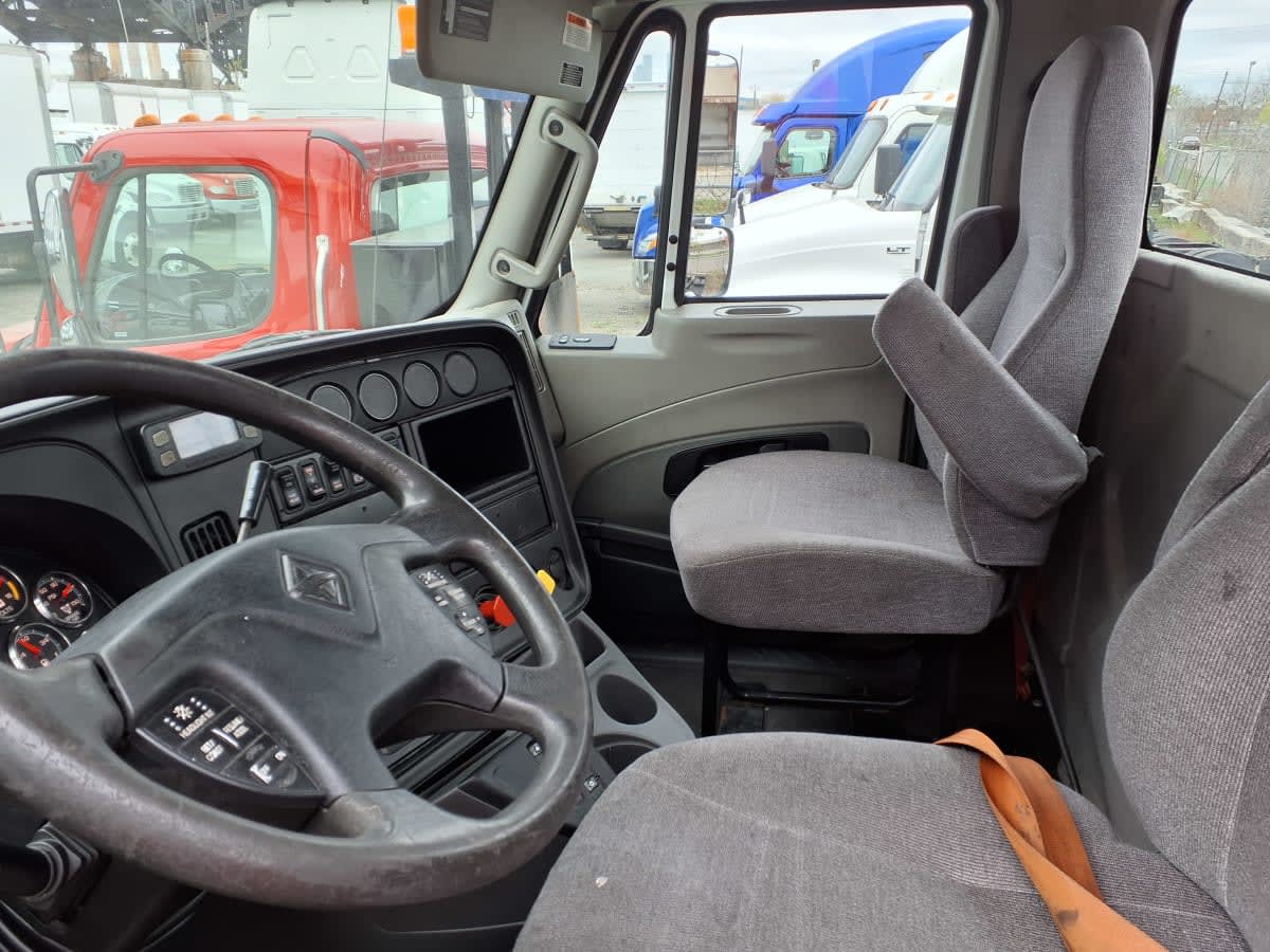 2018 Navistar International PROSTAR 744415