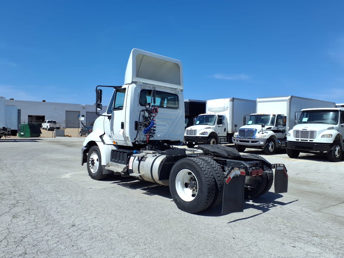 2018 International ProStar - image 6