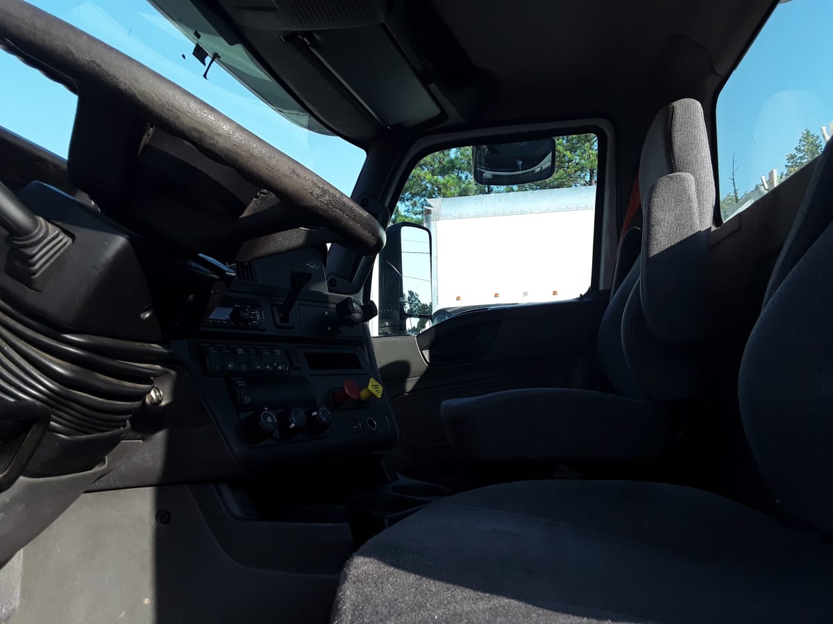 2018 Navistar International LT625 DAYCAB T/A 744562