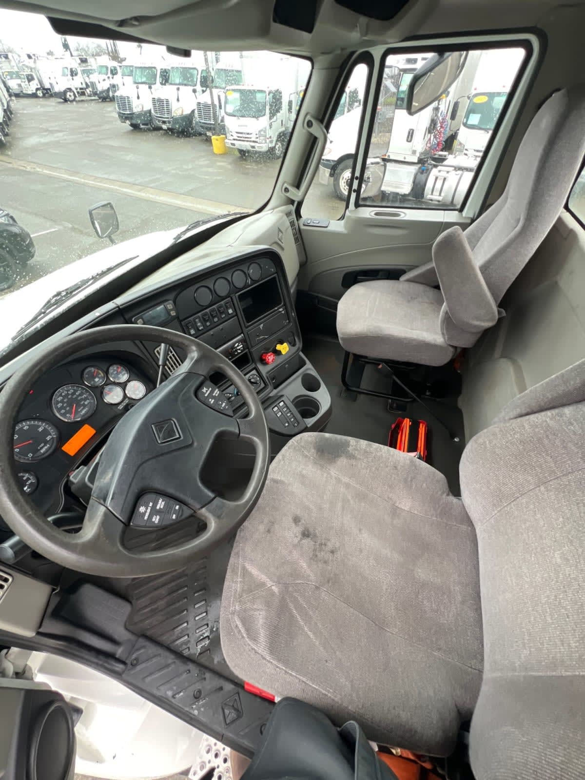 2018 International ProStar - image 7