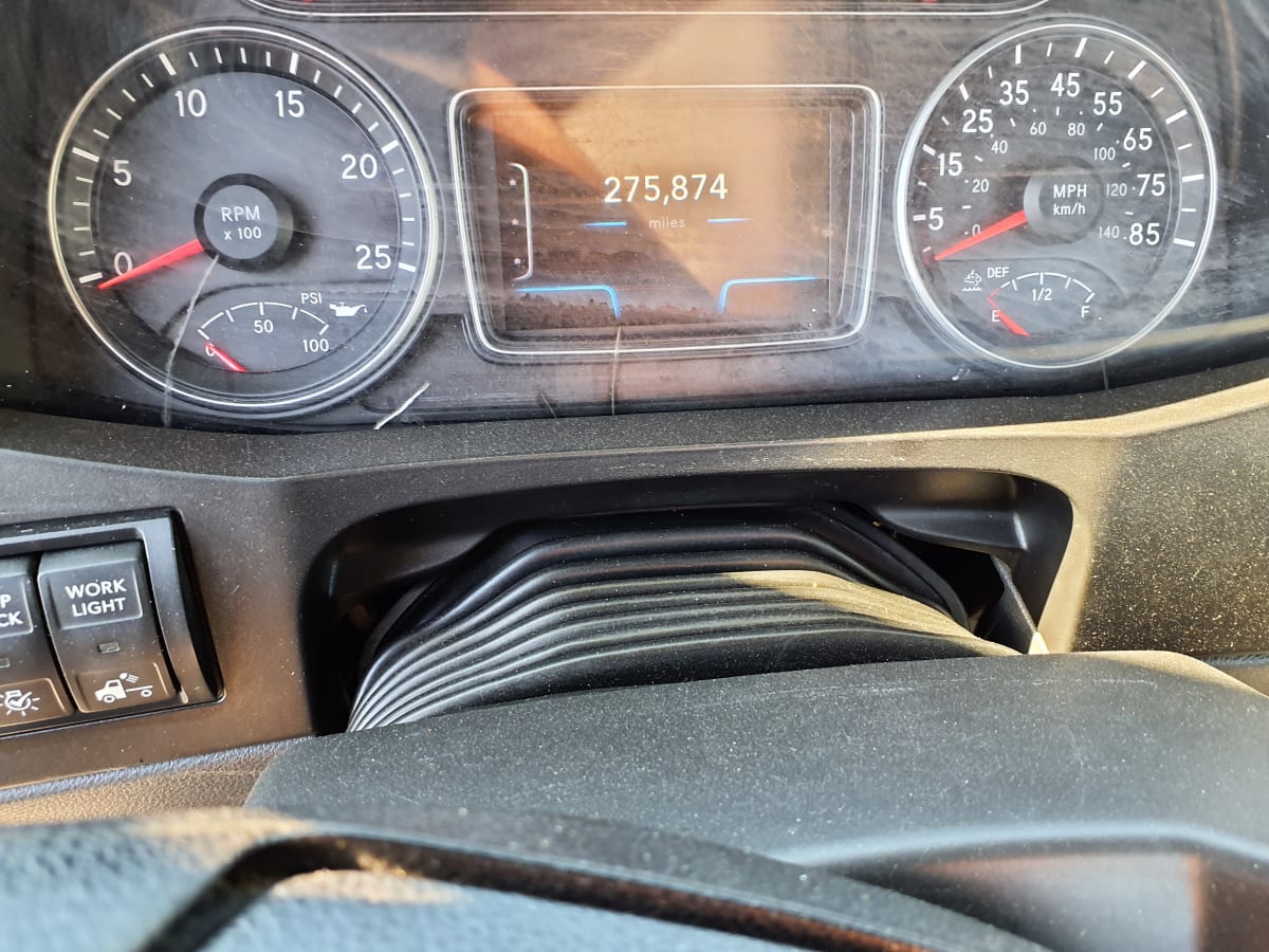 2018 Navistar International LT625 DAYCAB T/A 744583