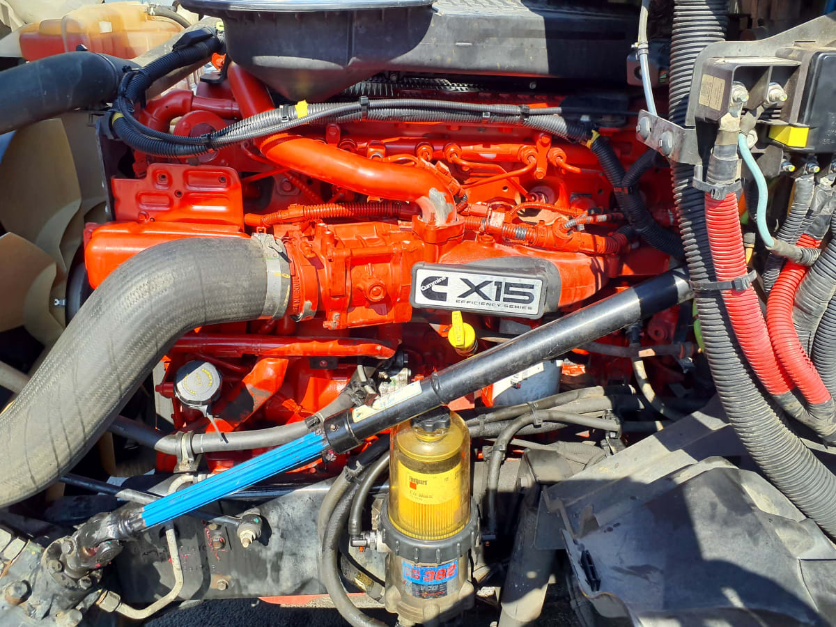 2018 Navistar International LT625 DAYCAB T/A 744583