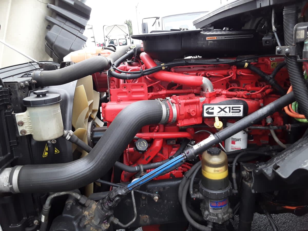2018 Navistar International LT625 DAYCAB T/A 744588