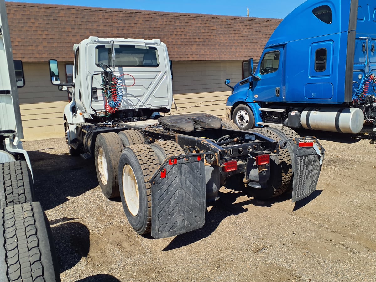 2018 Navistar International LT625 DAYCAB T/A 744594