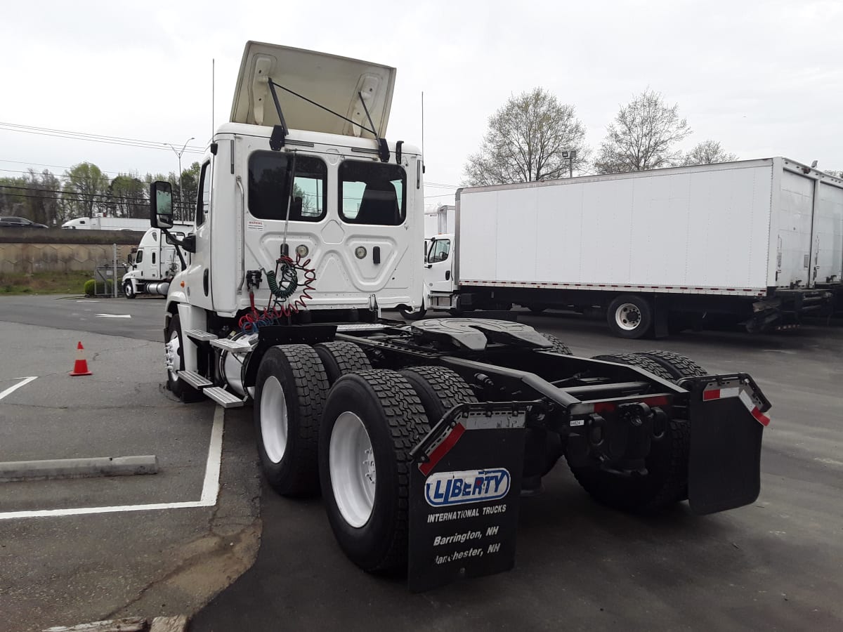 2018 Freightliner/Mercedes CASCADIA 125 744624