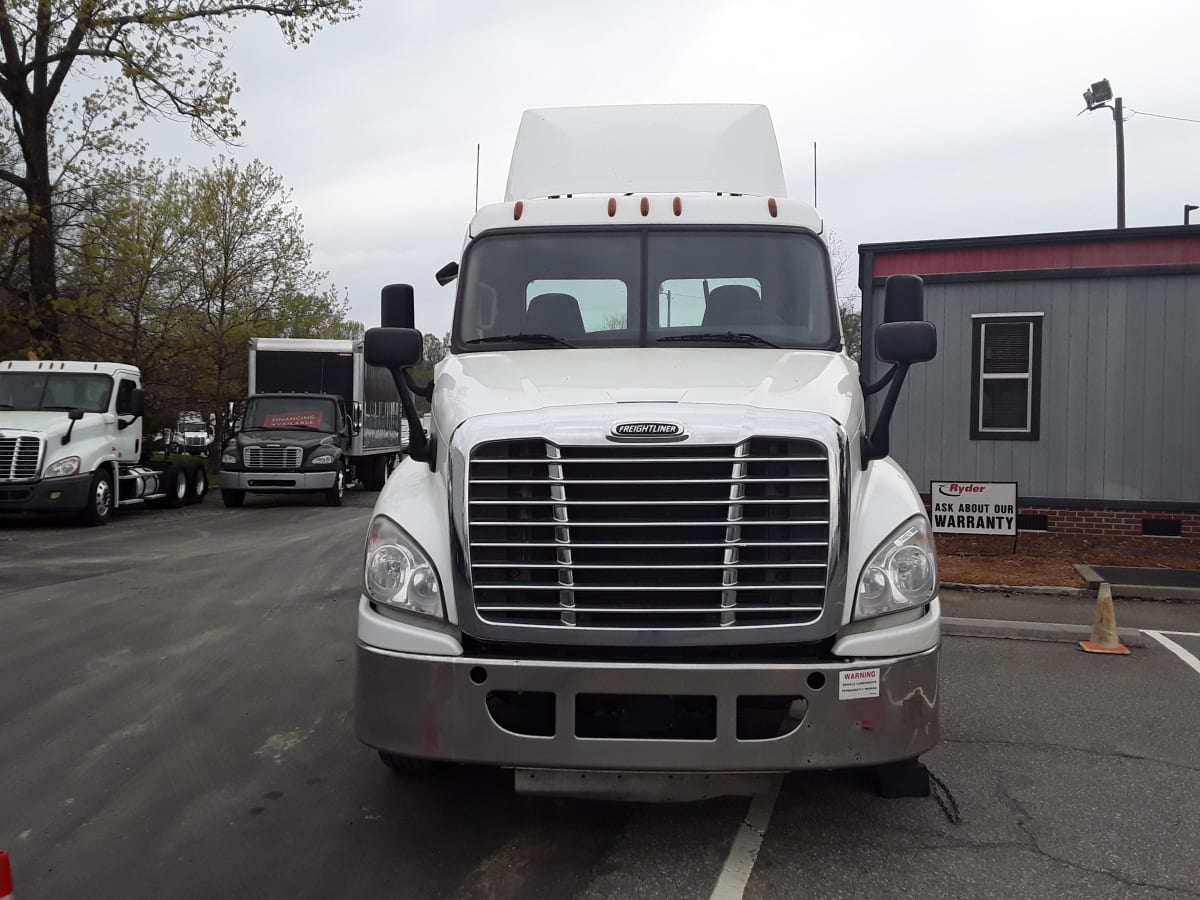 2018 Freightliner/Mercedes CASCADIA 125 744624