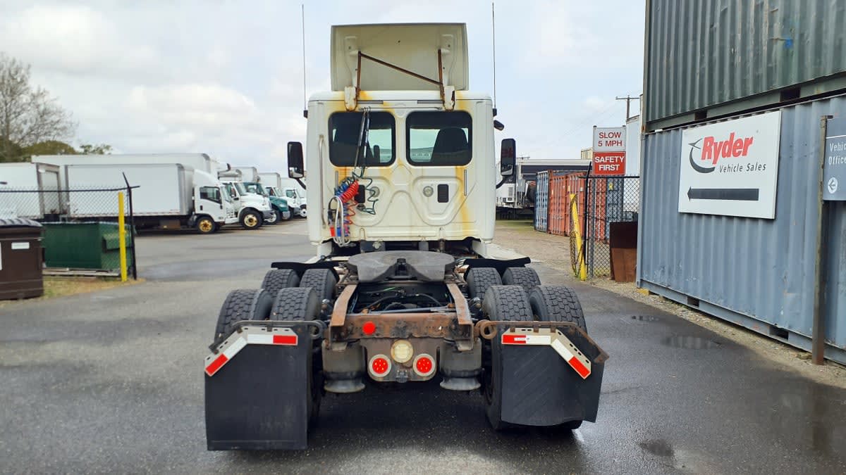 2017 Freightliner/Mercedes CASCADIA 125 744645
