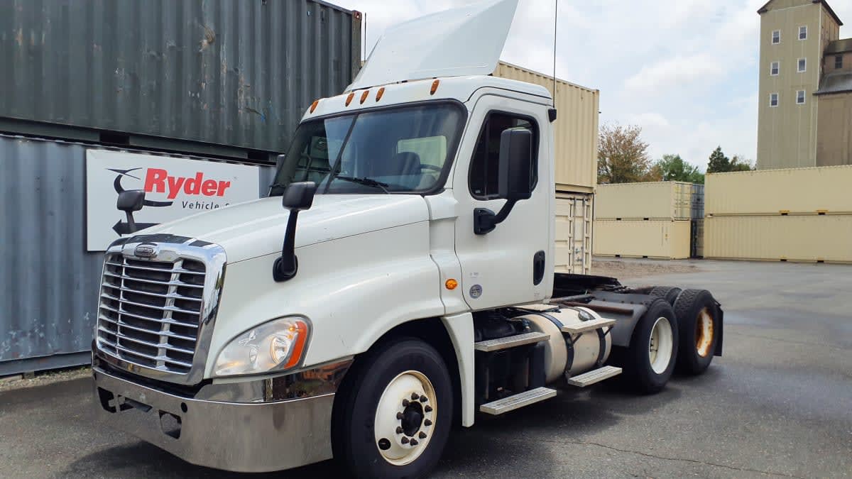 2017 Freightliner/Mercedes CASCADIA 125 744645