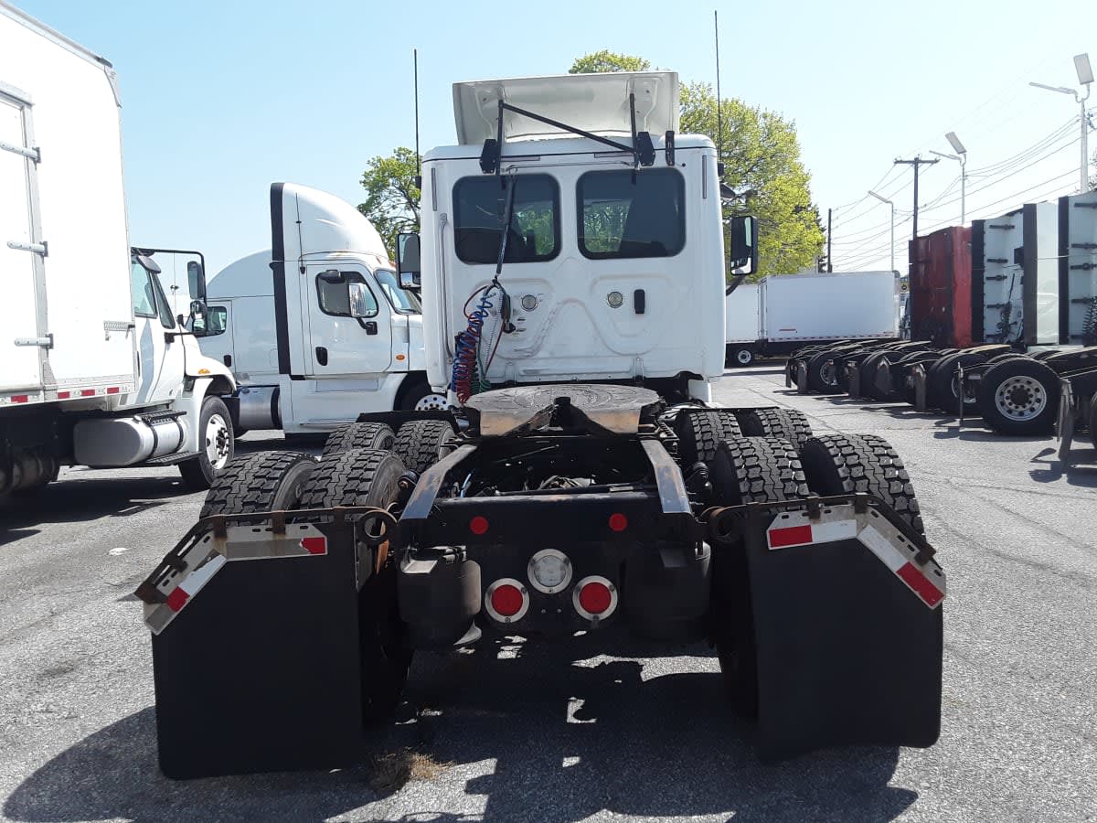 2018 Freightliner/Mercedes CASCADIA PX12564ST 744646