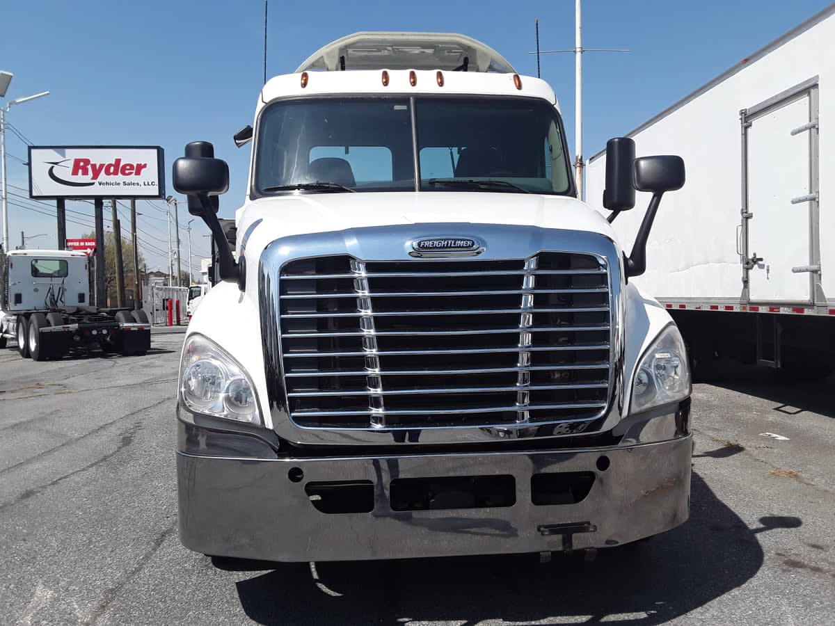 2018 Freightliner/Mercedes CASCADIA PX12564ST 744646