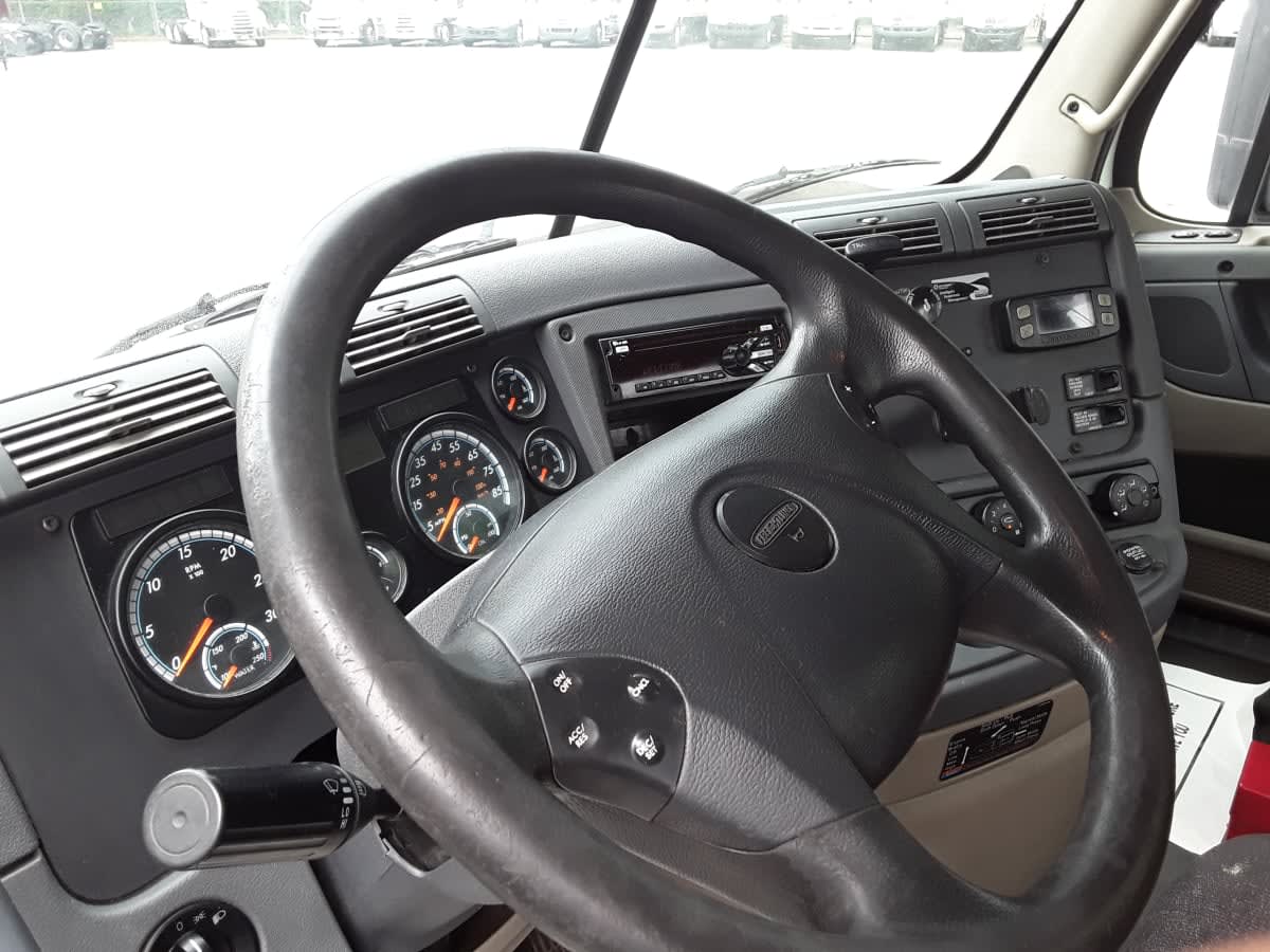 2018 Freightliner/Mercedes CASCADIA 125 744651